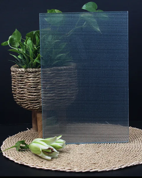 Arctic, fabric glass by arg