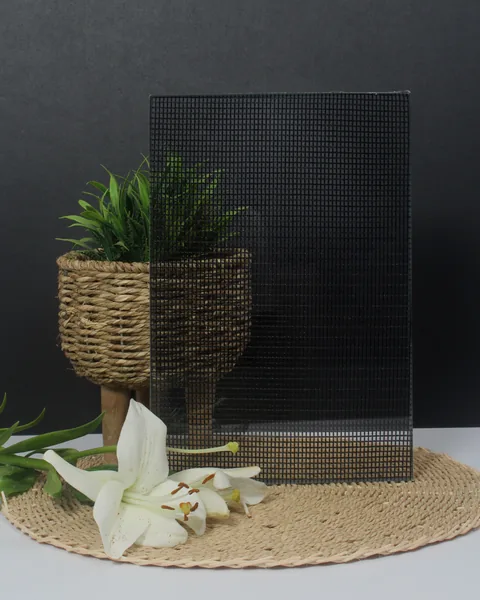 Dark Noir, fabric glass by arg